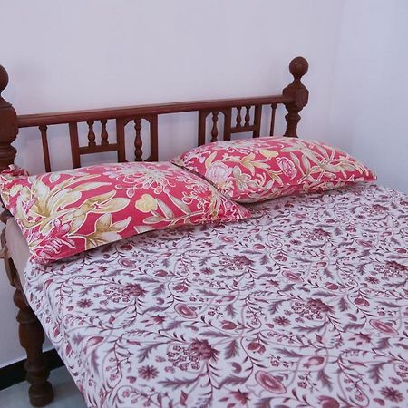Villa Souhayl Homestay Pondicherry Exterior foto