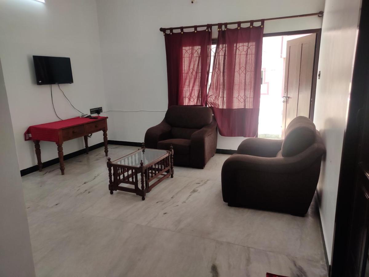 Villa Souhayl Homestay Pondicherry Exterior foto