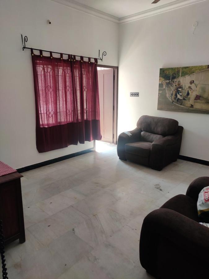 Villa Souhayl Homestay Pondicherry Exterior foto